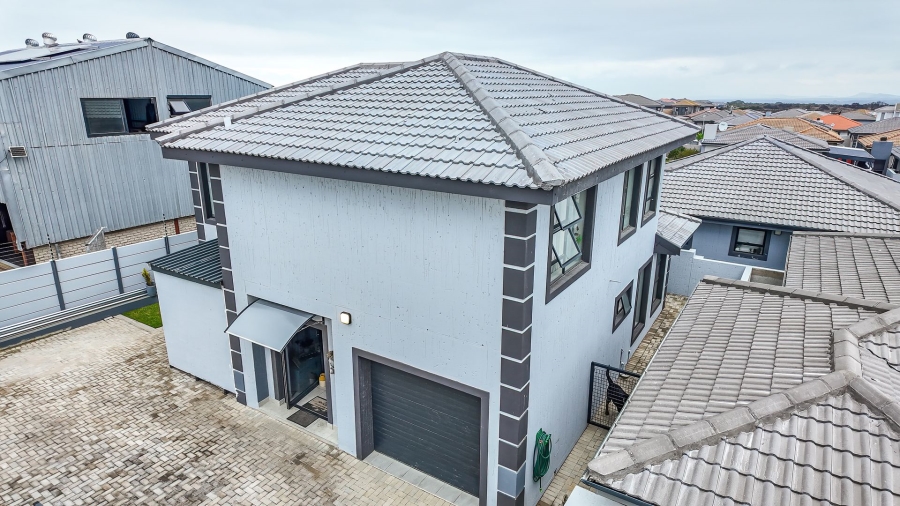 3 Bedroom Property for Sale in Dana Bay Western Cape